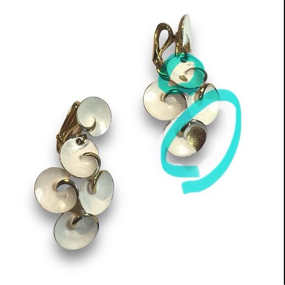 1950s  Mid Century Judy Lee Gold Tone BROOCH & Clip Earrings - Picture 10 of 12